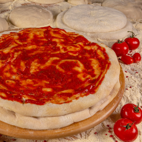 5 έτοιμες Βάσεις με Σάλτσα για Πίτσα Οικογενειακή